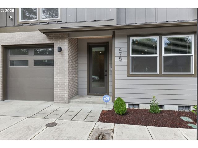 475 Ne ELLIOTT Ave, Gresham, OR 97030