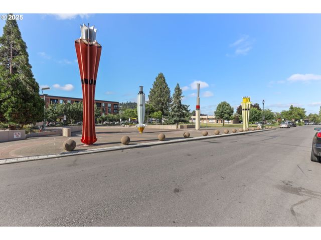 475 Ne ELLIOTT Ave, Gresham, OR 97030
