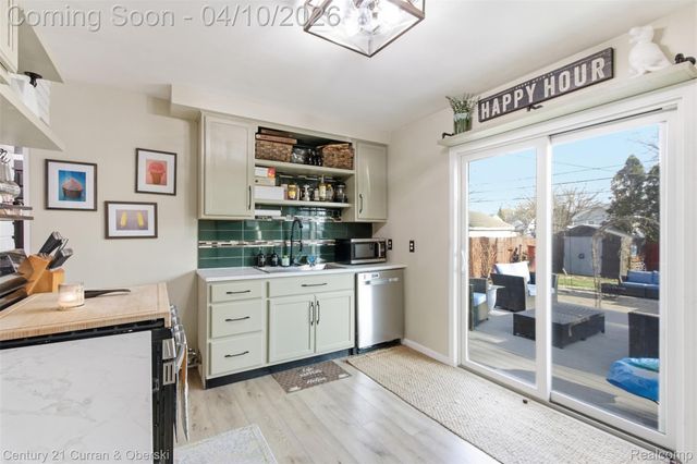 1510 Jewell Street, Ferndale, MI 48220