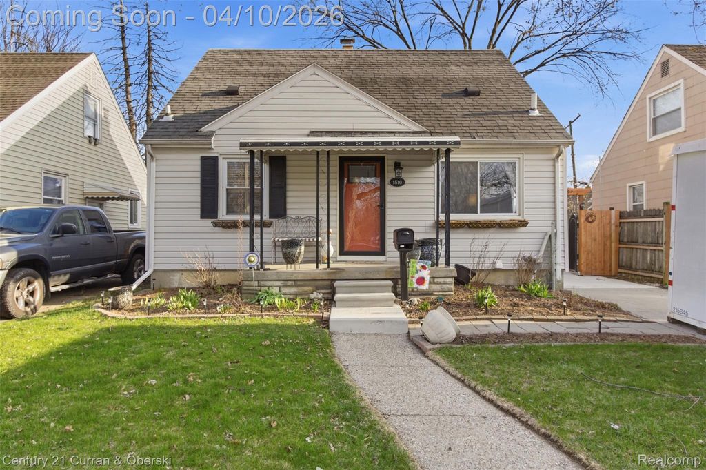 1510 Jewell Street, Ferndale, MI 48220