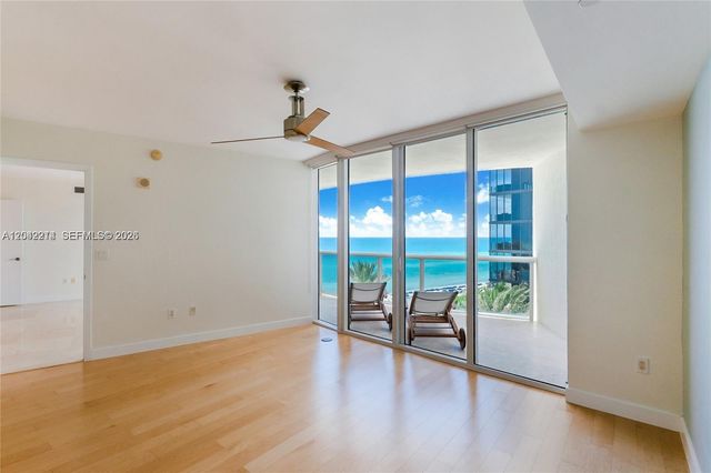17201 Collins Ave+den 803 803, Sunny Isles Beach, FL 33160