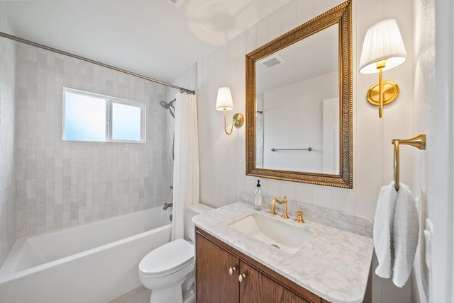 10444 Hartford Ct, Rancho Cordova, CA 95670