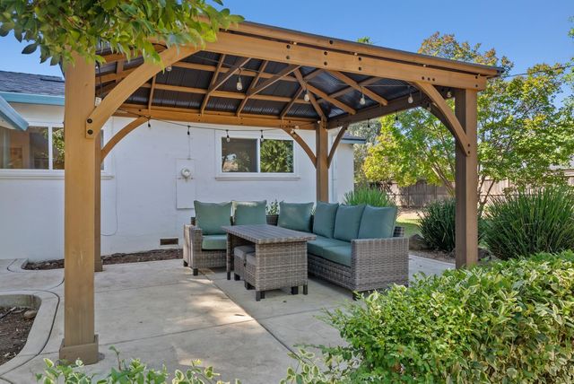 10444 Hartford Ct, Rancho Cordova, CA 95670