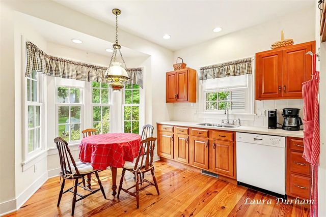 345 Mary Street, Saugatuck, MI 49453