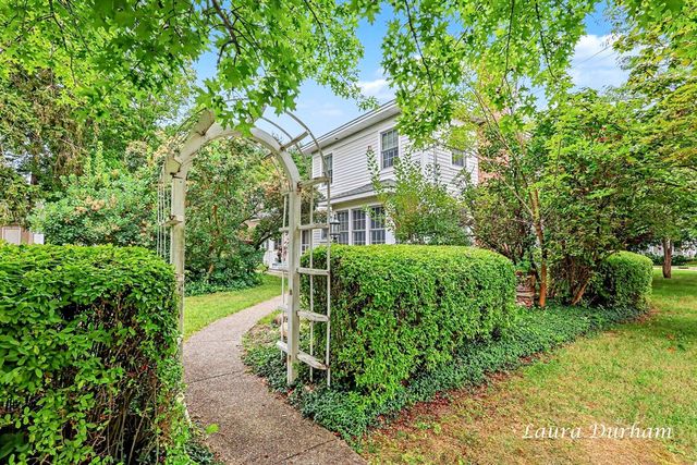 345 Mary Street, Saugatuck, MI 49453