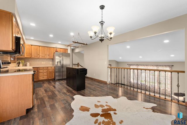 5904 W 35th St Street, Sioux Falls, SD 57106