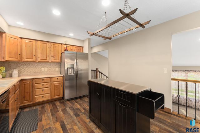 5904 W 35th St Street, Sioux Falls, SD 57106