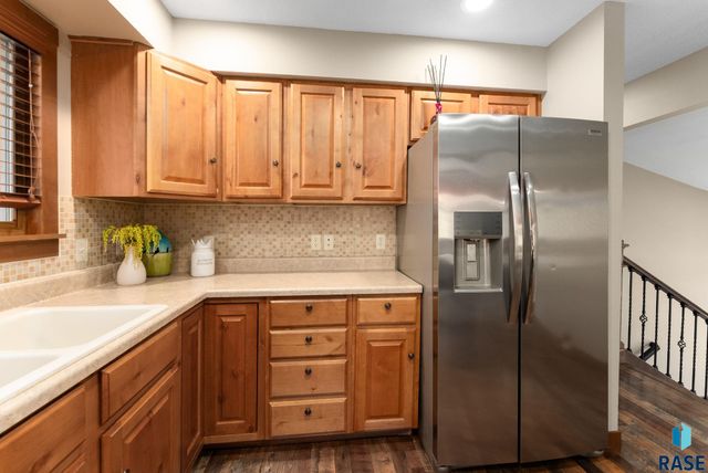5904 W 35th St Street, Sioux Falls, SD 57106