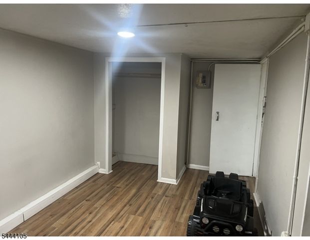 124 South St, Passaic City, NJ 07055