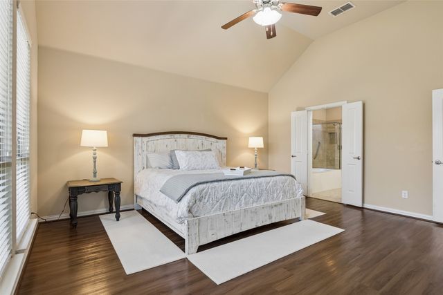 6844 San Luis Trail, Fort Worth, TX 76131