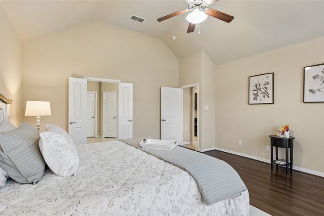 6844 San Luis Trail, Fort Worth, TX 76131