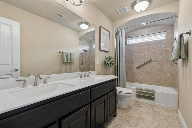 6844 San Luis Trail, Fort Worth, TX 76131