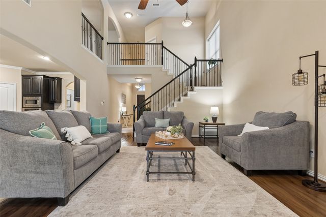 6844 San Luis Trail, Fort Worth, TX 76131