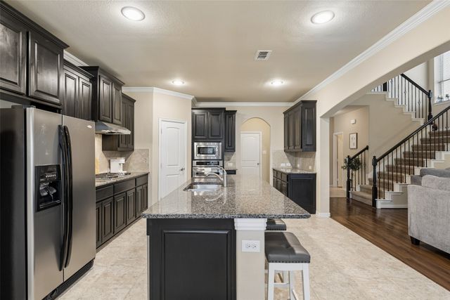 6844 San Luis Trail, Fort Worth, TX 76131
