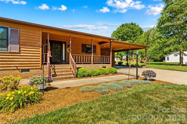 158 Bonnie Lane, Statesville, NC 28625