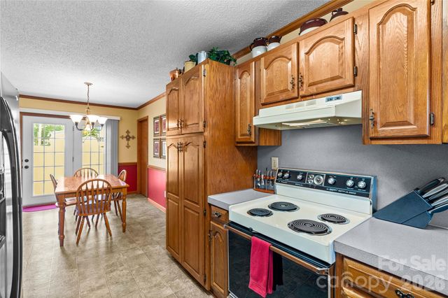 158 Bonnie Lane, Statesville, NC 28625