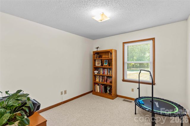 158 Bonnie Lane, Statesville, NC 28625