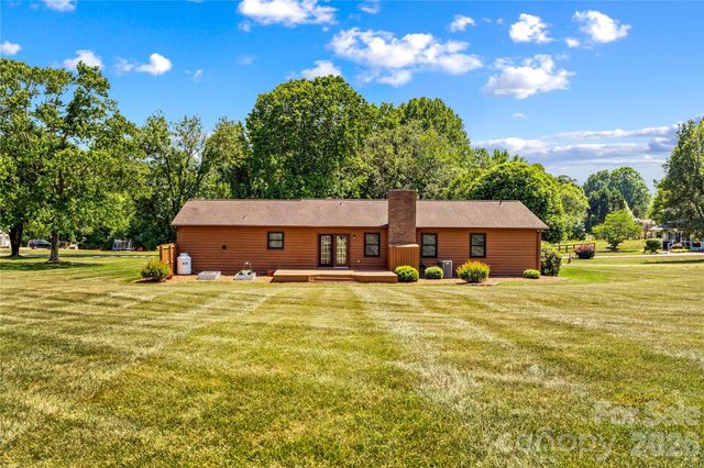 158 Bonnie Lane, Statesville, NC 28625