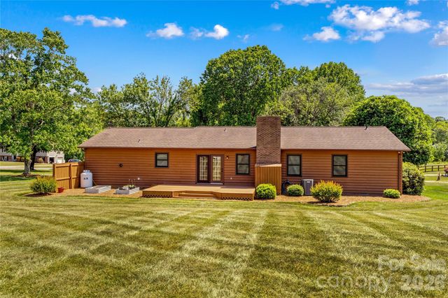 158 Bonnie Lane, Statesville, NC 28625