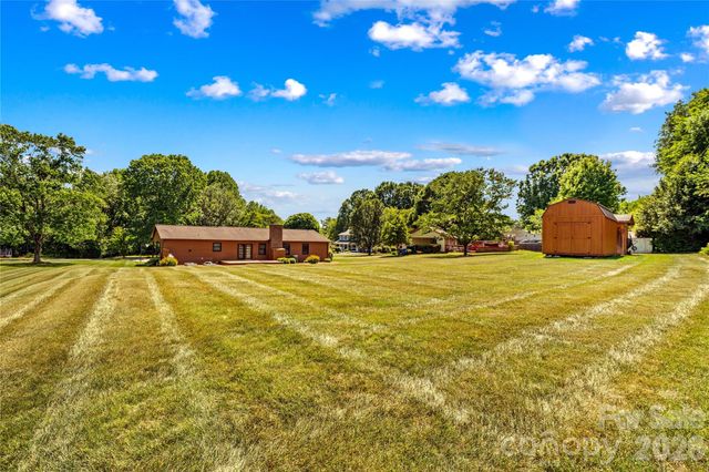 158 Bonnie Lane, Statesville, NC 28625