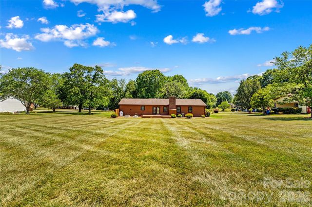 158 Bonnie Lane, Statesville, NC 28625