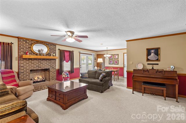 158 Bonnie Lane, Statesville, NC 28625