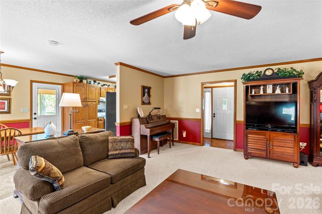 158 Bonnie Lane, Statesville, NC 28625