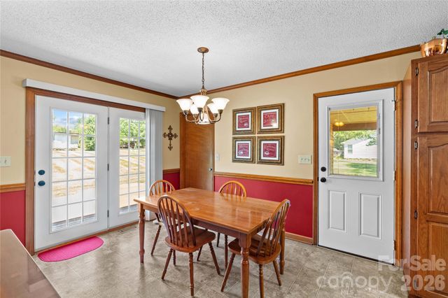 158 Bonnie Lane, Statesville, NC 28625