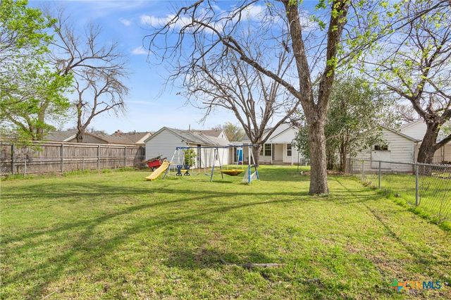 1206 Ashleman Street, Waco, TX 76705