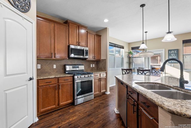 9919 Copper Rise, Converse, TX 78109