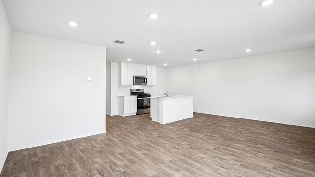 311 Palestine TRL, Kyle, TX 78640