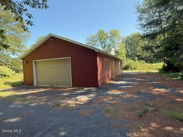 11 Marilou Street, Colonie, NY 12205