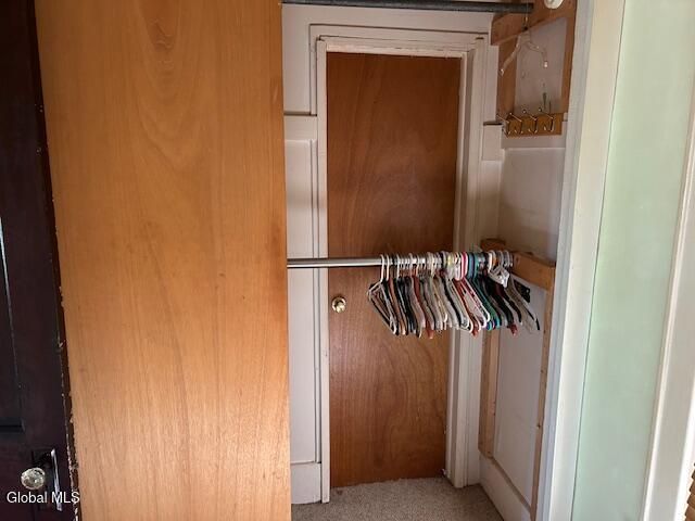 11 Marilou Street, Colonie, NY 12205