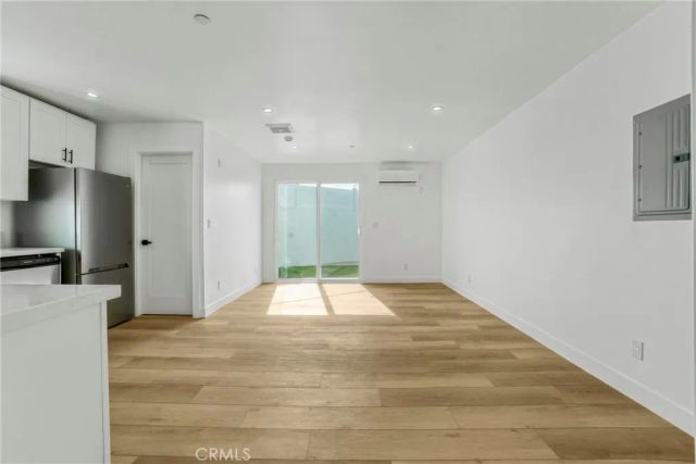 7909 Aldea Avenue, Lake Balboa, CA 91406