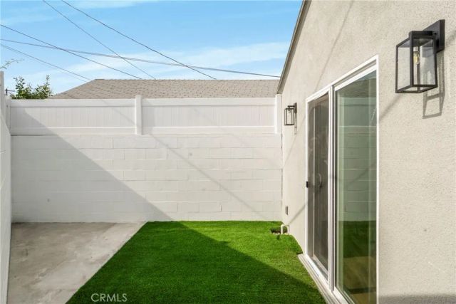 7909 Aldea Avenue, Lake Balboa, CA 91406