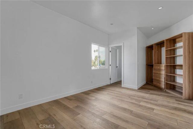 7909 Aldea Avenue, Lake Balboa, CA 91406