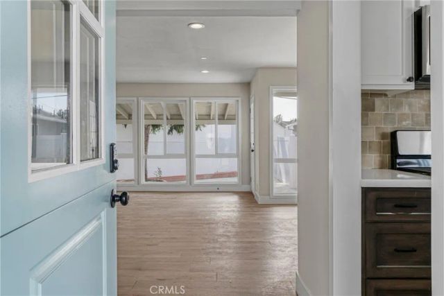 7909 Aldea Avenue, Lake Balboa, CA 91406