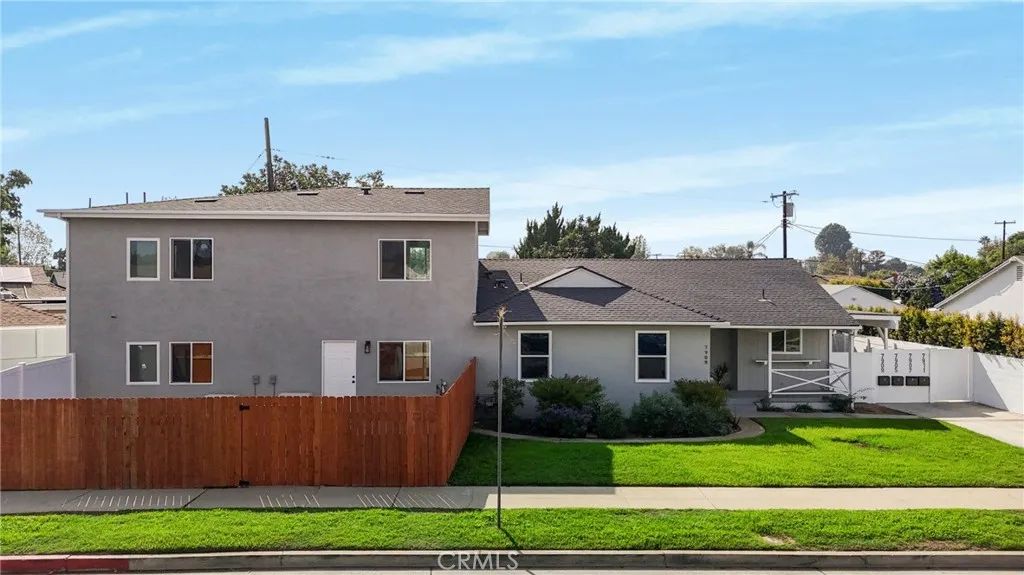 7909 Aldea Avenue, Lake Balboa, CA 91406
