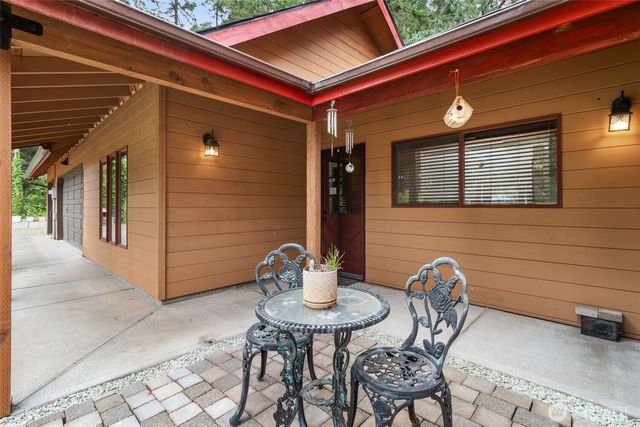 6205 255th Street Ct E, Graham, WA 98338