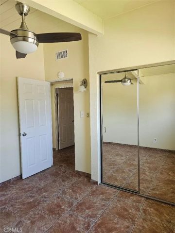 13084 Vaughn, San Fernando, CA 91340