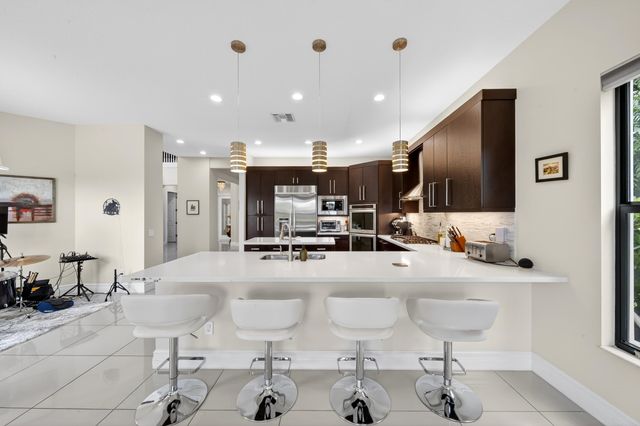 16829 Newark Bay Road, Delray Beach, FL 33446