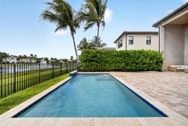 16829 Newark Bay Road, Delray Beach, FL 33446