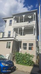 4 Plum St 3, Worcester, MA 01604