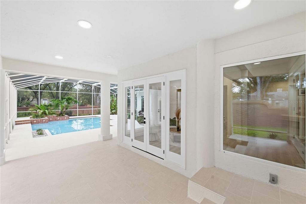 Image 39 of property listing at 336 ASHFORD COURT, Lake Mary, FL 32746