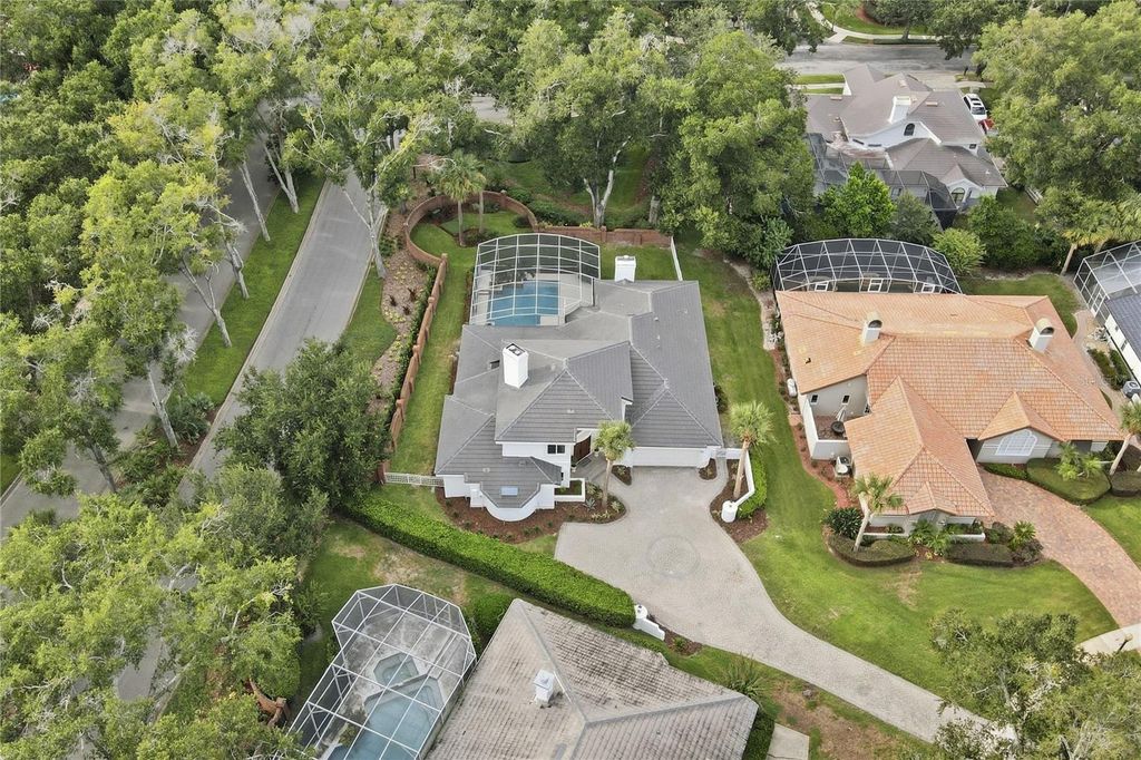 Image 44 of property listing at 336 ASHFORD COURT, Lake Mary, FL 32746