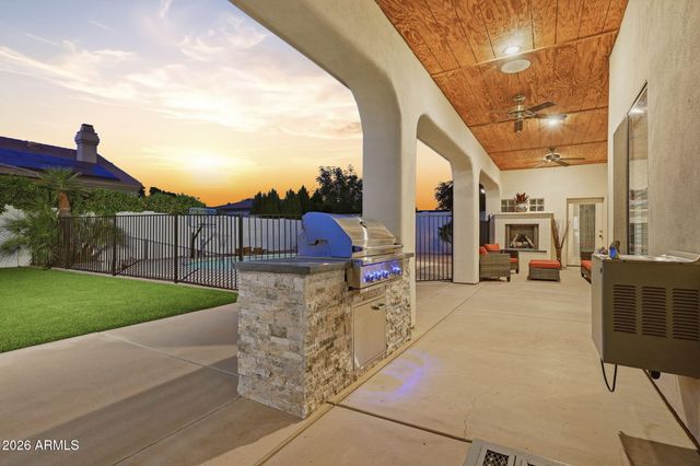 2142 E Minton Street, Mesa, AZ 85213