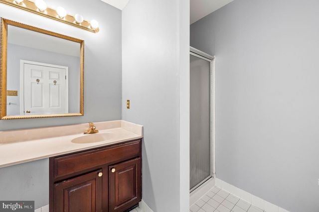 1430 REDWOOD CT, West Chester, PA 19380