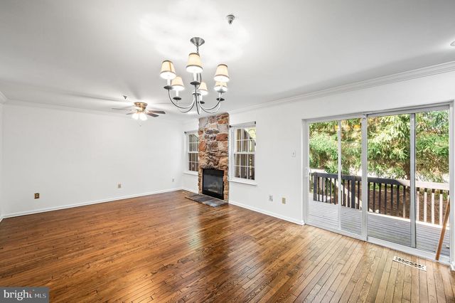 1430 REDWOOD CT, West Chester, PA 19380