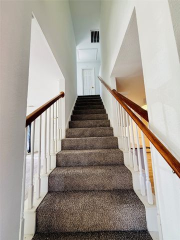 830 San Jacinto Drive, Grand Prairie, TX 75052