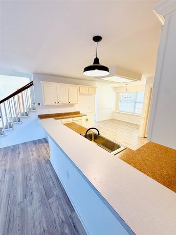 830 San Jacinto Drive, Grand Prairie, TX 75052